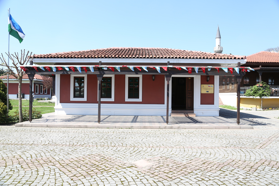 Başkortostan Evi Dış Görünüm