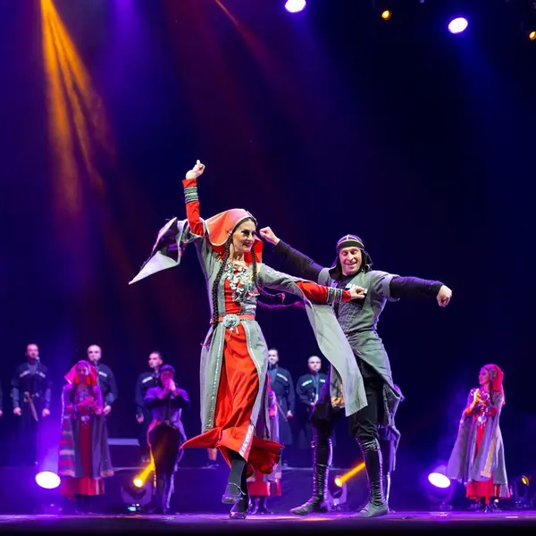Ensemble Rustavi - Gürcistan Devlet Halk Dansları