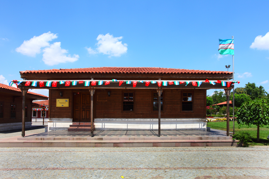 Özbekistan Evi Dış Görünüm
